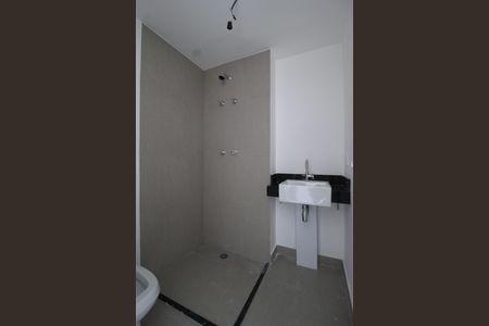 Banheiro de kitnet/studio à venda com 1 quarto, 25m² em Vila Olímpia, São Paulo
