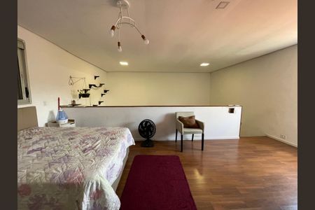 Casa à venda com 230m², 3 quartos e 3 vagas Casa à venda com 230m², 3 quartos e 3 vagasQuarto 2