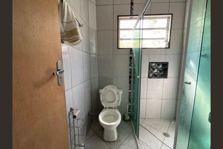 Casa à venda com 230m², 3 quartos e 3 vagas Casa à venda com 230m², 3 quartos e 3 vagasBanheiro 4