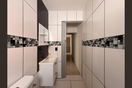 Casa à venda com 235m², 3 quartos e 7 vagasBanheiro