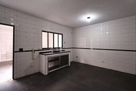 Casa à venda com 235m², 3 quartos e 7 vagasCozinha