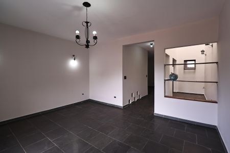 Sala de casa à venda com 3 quartos, 235m² em Parque Gerassi, Santo André