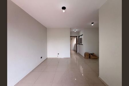 Casa à venda com 235m², 3 quartos e 7 vagasSuite 