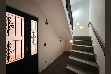 Casa à venda com 235m², 3 quartos e 7 vagasHall de entrada