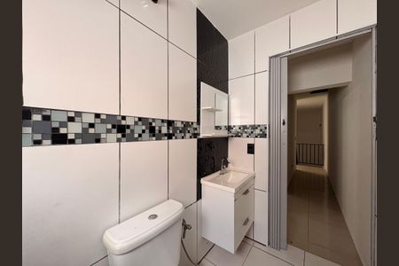 Casa à venda com 235m², 3 quartos e 7 vagasBanheiro