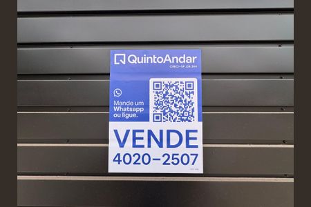 Casa à venda com 235m², 3 quartos e 7 vagasPlaquinha: IYJT-1092