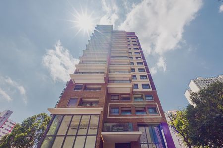 Apartamento à venda com 30m², 1 quarto e sem vaga Apartamento à venda com 30m², 1 quarto e sem vagaFachada