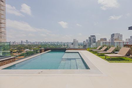 Apartamento à venda com 30m², 1 quarto e sem vaga Apartamento à venda com 30m², 1 quarto e sem vagaPiscina