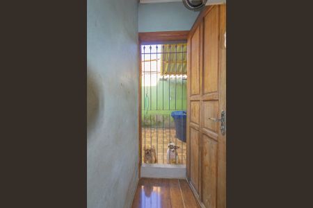 Casa à venda com 150m², 3 quartos e 2 vagas Casa à venda com 150m², 3 quartos e 2 vagasPorta dos fundos