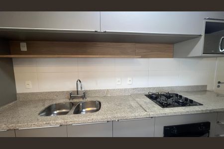 Apartamento para alugar com 2 quartos, 92m² em Cambuí, Campinas