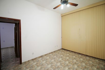 Sala de apartamento à venda com 2 quartos, 58m² em Penha, Rio de Janeiro