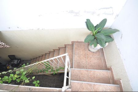 Studio para alugar com 70m², 1 quarto e sem vagaEscada de acesso