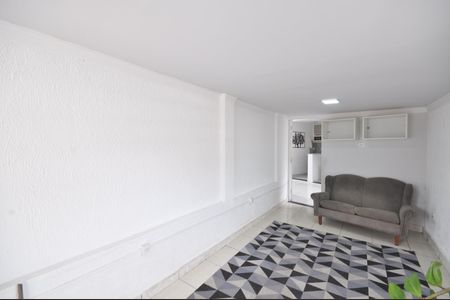 Sala de kitnet/studio para alugar com 1 quarto, 70m² em Vila Nova Mazzei, São Paulo