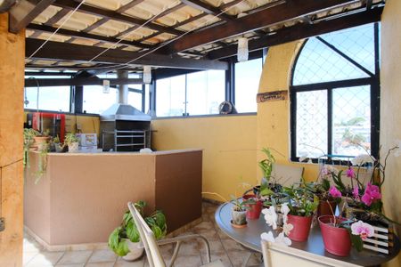 Apartamento à venda com 180m², 3 quartos e 3 vagasÁrea gourmet