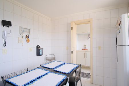 Apartamento à venda com 180m², 3 quartos e 3 vagasCozinha