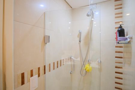 Apartamento à venda com 180m², 3 quartos e 3 vagasBanheiro Social