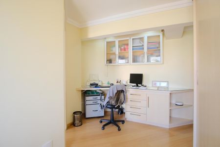 Apartamento à venda com 180m², 3 quartos e 3 vagasQuarto 1