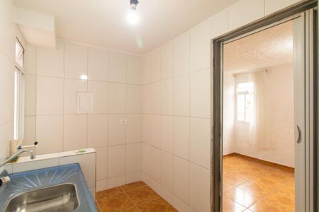 Apartamento para alugar com 40m², 2 quartos e 1 vaga Apartamento para alugar com 40m², 2 quartos e 1 vagaCozinha e Área de Serviço