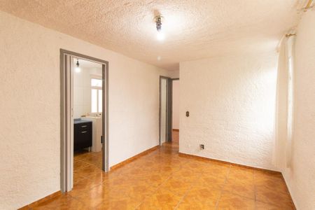 Sala de apartamento para alugar com 2 quartos, 40m² em Capão da Imbuia, Pinhais