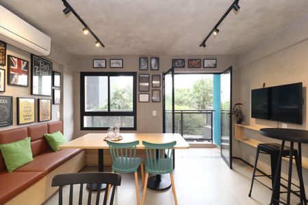 Studio para alugar com 24m², 1 quarto e sem vaga Studio para alugar com 24m², 1 quarto e sem vagaÁrea comum