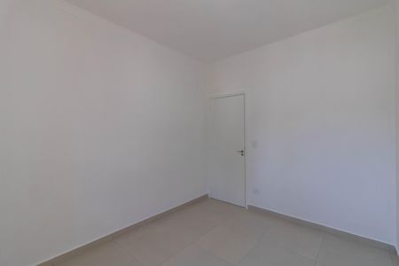 Quarto 1 de casa para alugar com 2 quartos, 73m² em Jardim Guarulhos, Guarulhos