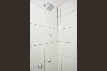 Apartamento para alugar com 42m², 2 quartos e sem vagaChuveiro do Banheiro