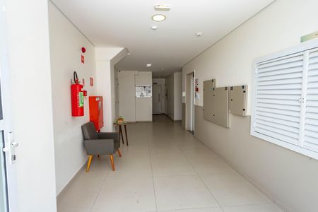 Apartamento para alugar com 53m², 3 quartos e 1 vagaHall social 