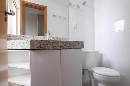 Apartamento à venda com 152m², 3 quartos e 2 vagasBanheiro da suíte