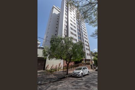 Apartamento à venda com 152m², 3 quartos e 2 vagasFachada