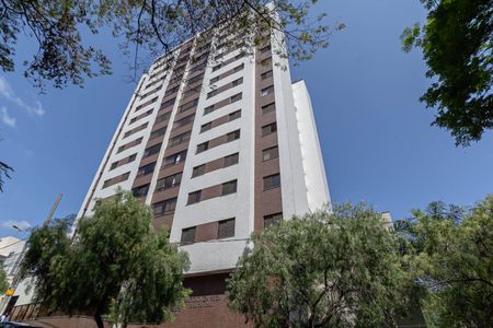 Apartamento à venda com 152m², 3 quartos e 2 vagasFachada
