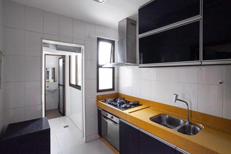 Apartamento à venda com 152m², 3 quartos e 2 vagasCozinha