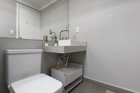 Apartamento à venda com 50m², 2 quartos e 1 vaga Apartamento à venda com 50m², 2 quartos e 1 vagaBanheiro
