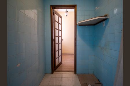 Apartamento para alugar com 160m², 4 quartos e sem vaga Apartamento para alugar com 160m², 4 quartos e sem vagaCozinha