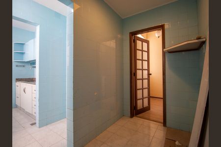 Apartamento para alugar com 160m², 4 quartos e sem vaga Apartamento para alugar com 160m², 4 quartos e sem vagaCozinha