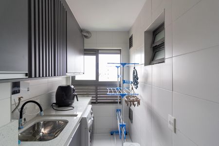 Apartamento à venda com 65m², 3 quartos e 1 vagaÁrea de Serviço