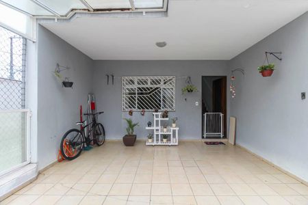 Casa de condomínio à venda com 100m², 3 quartos e 2 vagas