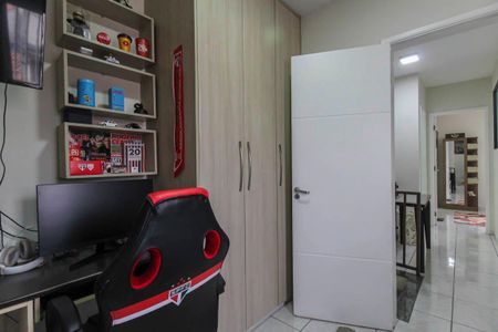 Casa de condomínio à venda com 100m², 3 quartos e 2 vagas