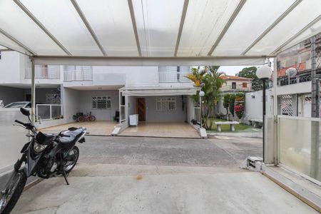 Casa de condomínio à venda com 100m², 3 quartos e 2 vagas