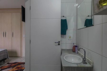 Casa de condomínio à venda com 100m², 3 quartos e 2 vagas