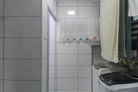 Casa de condomínio à venda com 100m², 3 quartos e 2 vagas