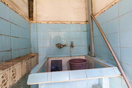 Casa à venda com 80m², 2 quartos e sem vagaQuintal e área de serviço