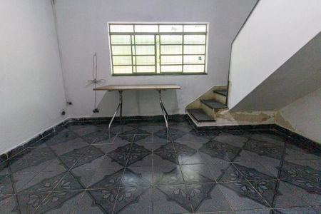 Casa à venda com 80m², 2 quartos e sem vagaSala