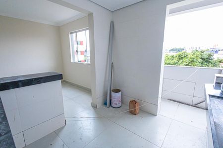 Cozinha de apartamento à venda com 3 quartos, 63m² em Glória, Belo Horizonte