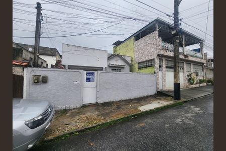 Casa para alugar com 100m², 2 quartos e sem vagaFachada