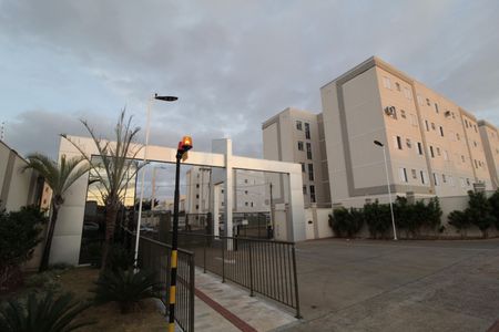 Apartamento para alugar com 39m², 2 quartos e 1 vagaFachada e portaria