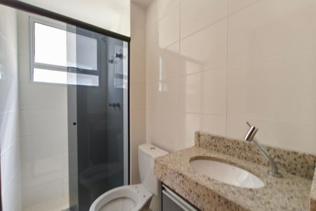 Apartamento para alugar com 54m², 2 quartos e 1 vaga Apartamento para alugar com 54m², 2 quartos e 1 vagaBanheiro Suíte
