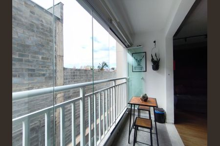 Apartamento para alugar com 74m², 1 quarto e 1 vagaVaranda