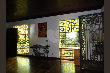 Casa à venda com 3 quartos, 400m² em Lapa, São Paulo