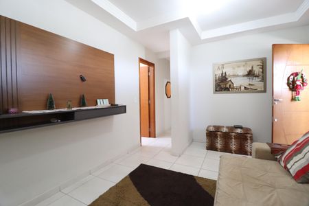 Apartamento para alugar com 72m², 2 quartos e 2 vagasSala