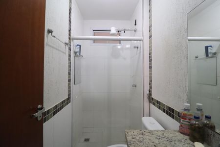 Apartamento para alugar com 72m², 2 quartos e 2 vagasBanheiro Social